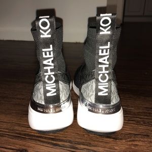 MK Stretch knit sock sneaker